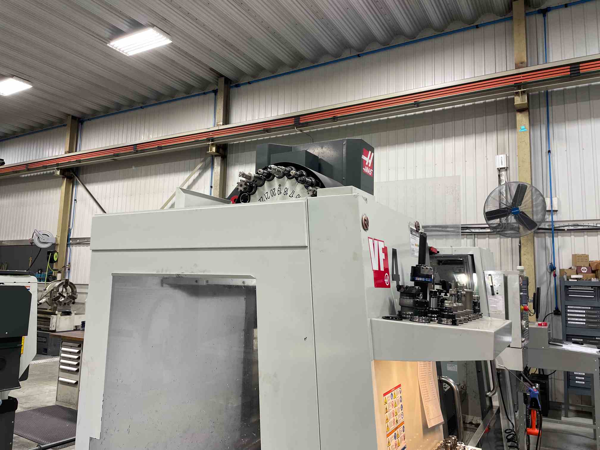 Haas VF-4 VMC
