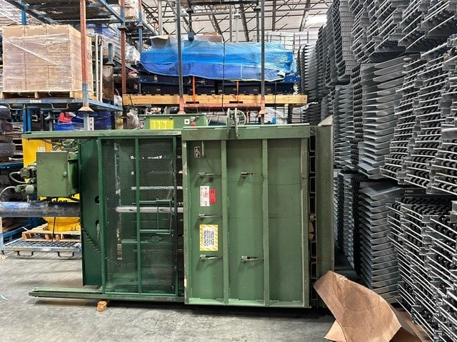 Harris Selco V5-HD Vertical Baler