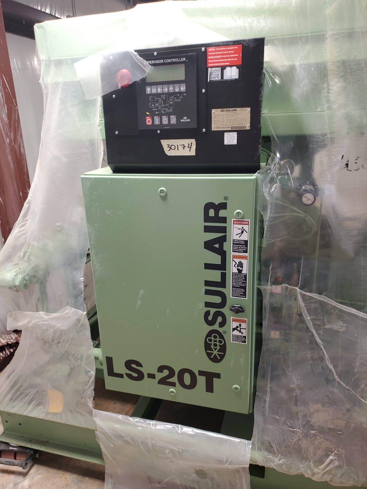 200 HP Sullair LS20T Rotary Screw Air Compressor