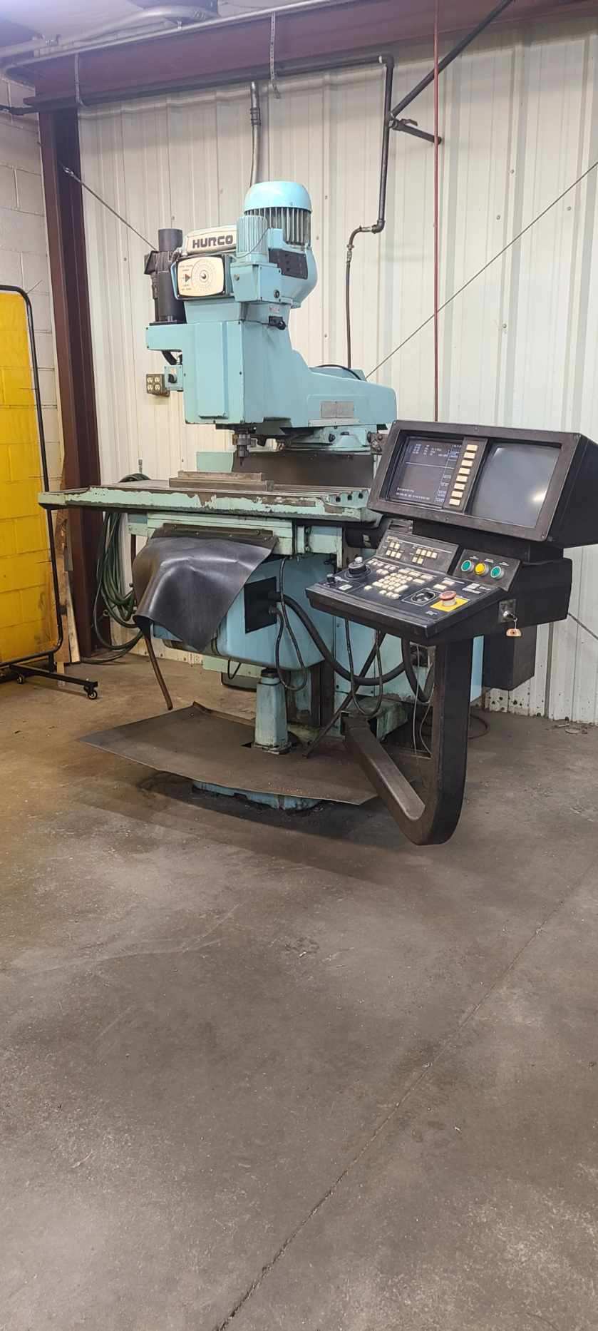 Hurco KM-3 CNC Knee Mill