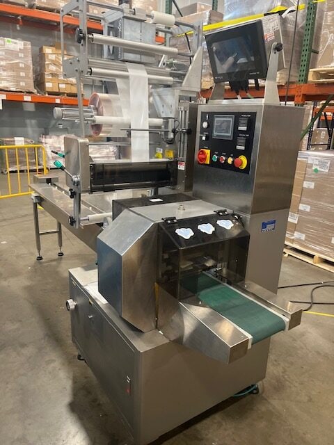 Pac Machinery FW400HMI Horizontal Flow Wrapper