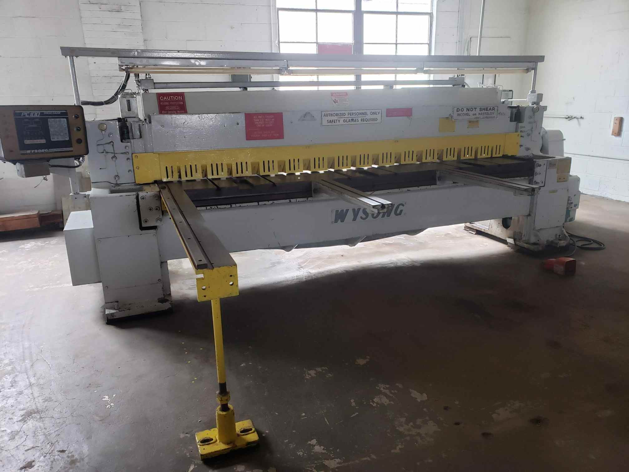 1/4" x 10' Wysong 1025 Power Squaring Shear