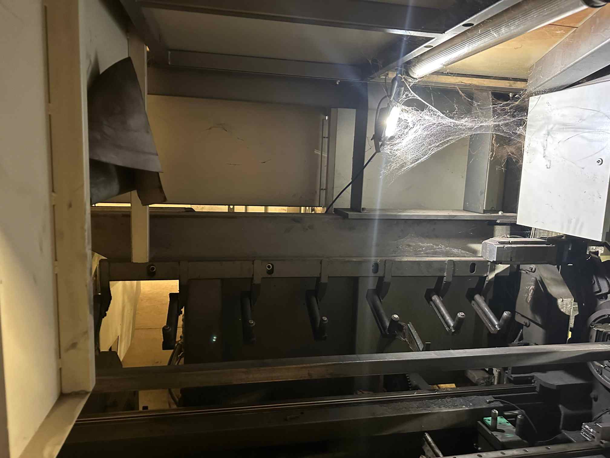 2000 Watt BLM LT Fiber Tube Laser