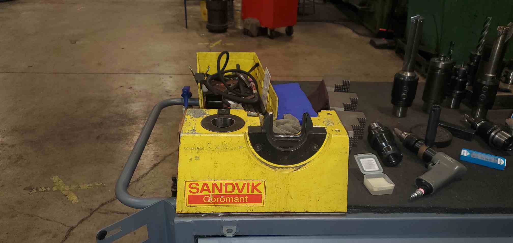 Okuma MULTUS B400W CNC Multi Axis Lathe