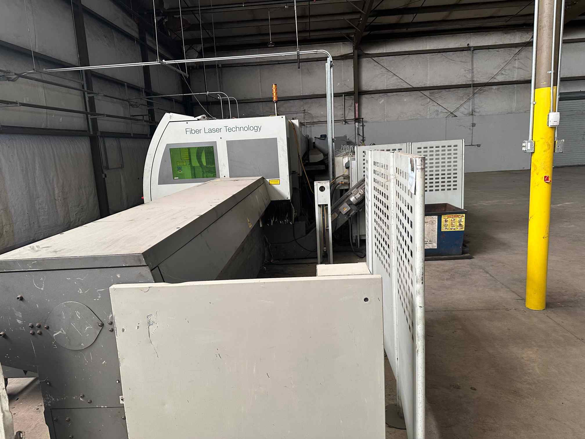 2000 Watt BLM LT Fiber Tube Laser