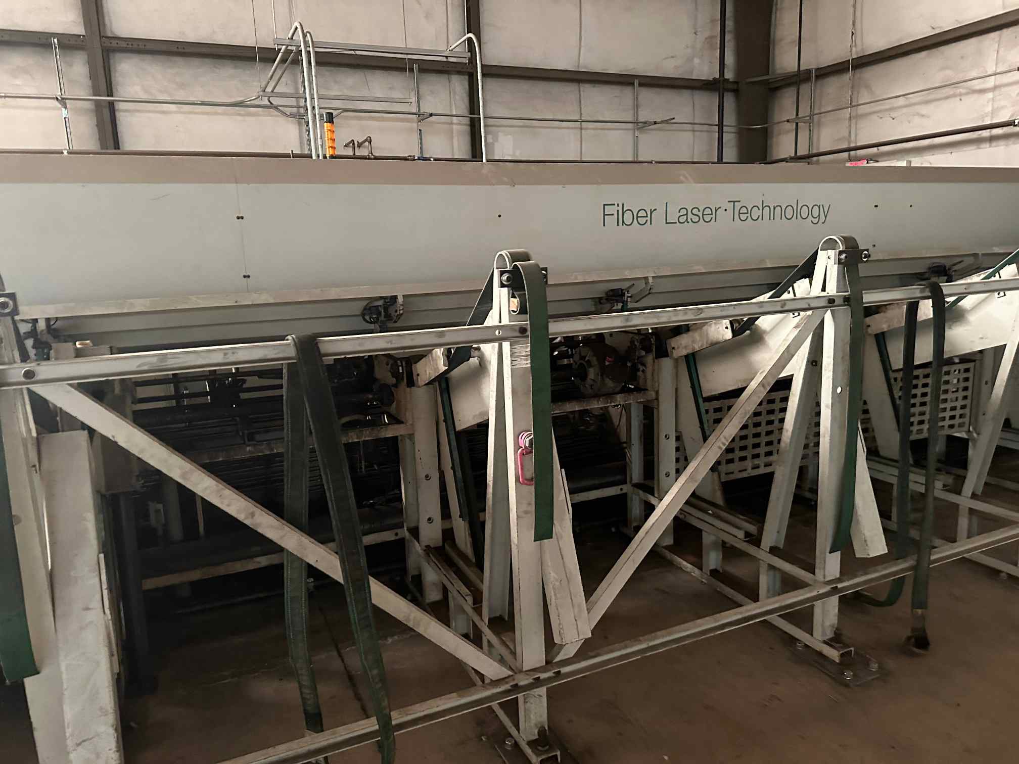 2000 Watt BLM LT Fiber Tube Laser