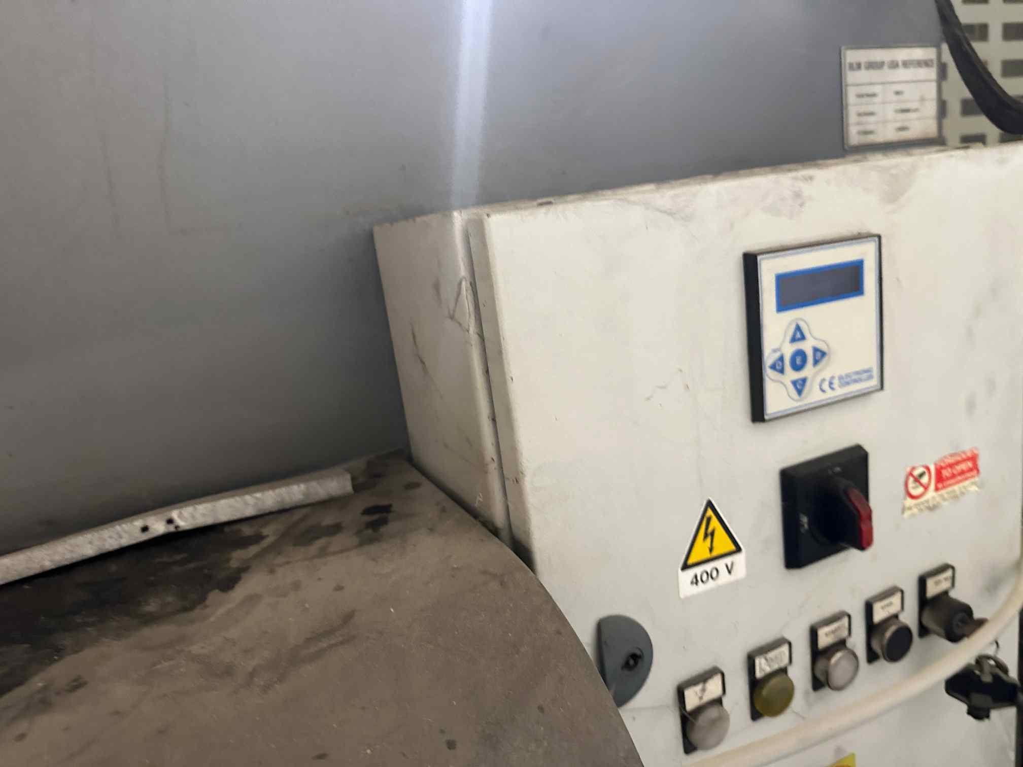 2000 Watt BLM LT Fiber Tube Laser
