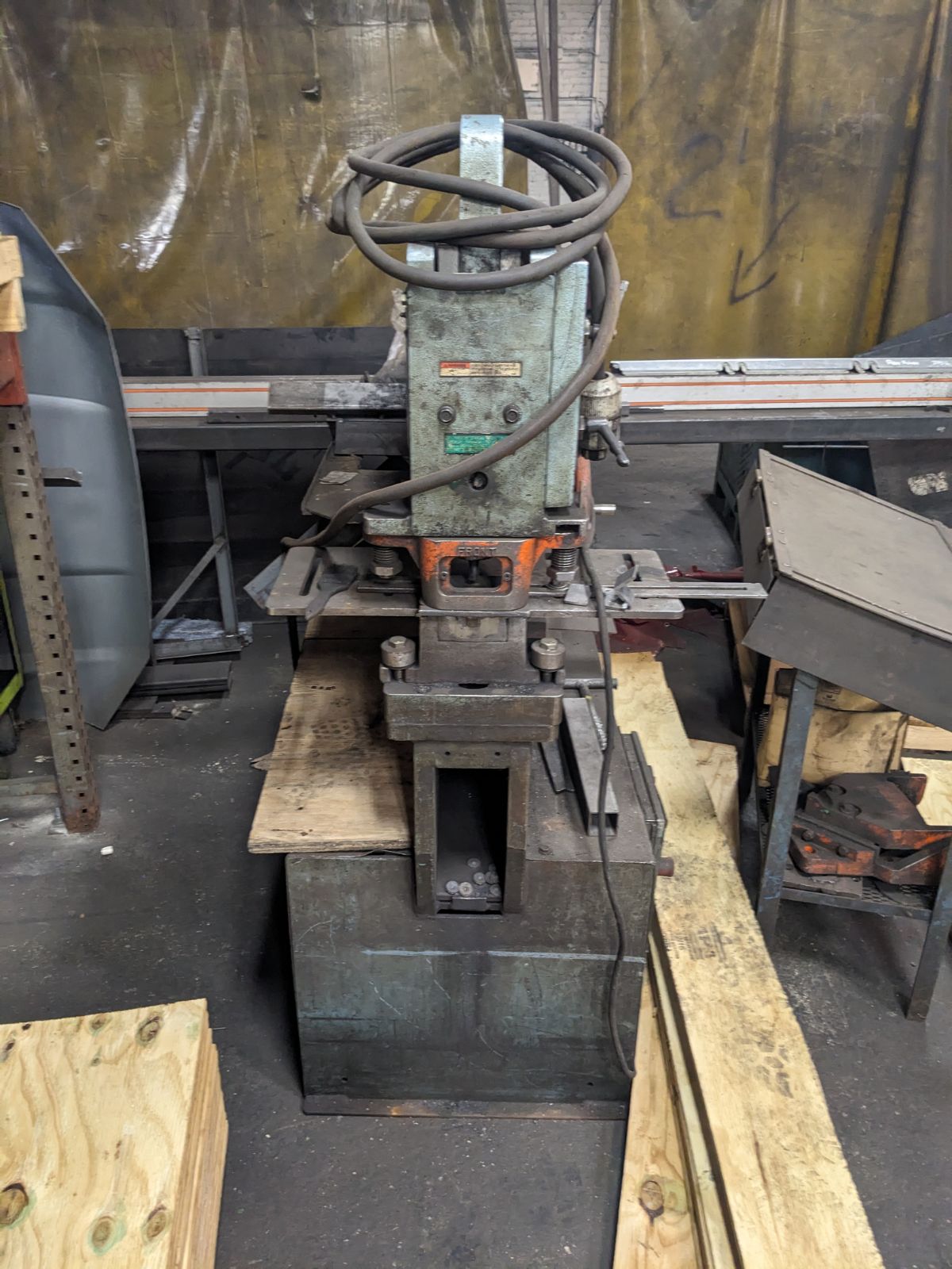 65 Ton Scotchman 6509-24M Ironworker