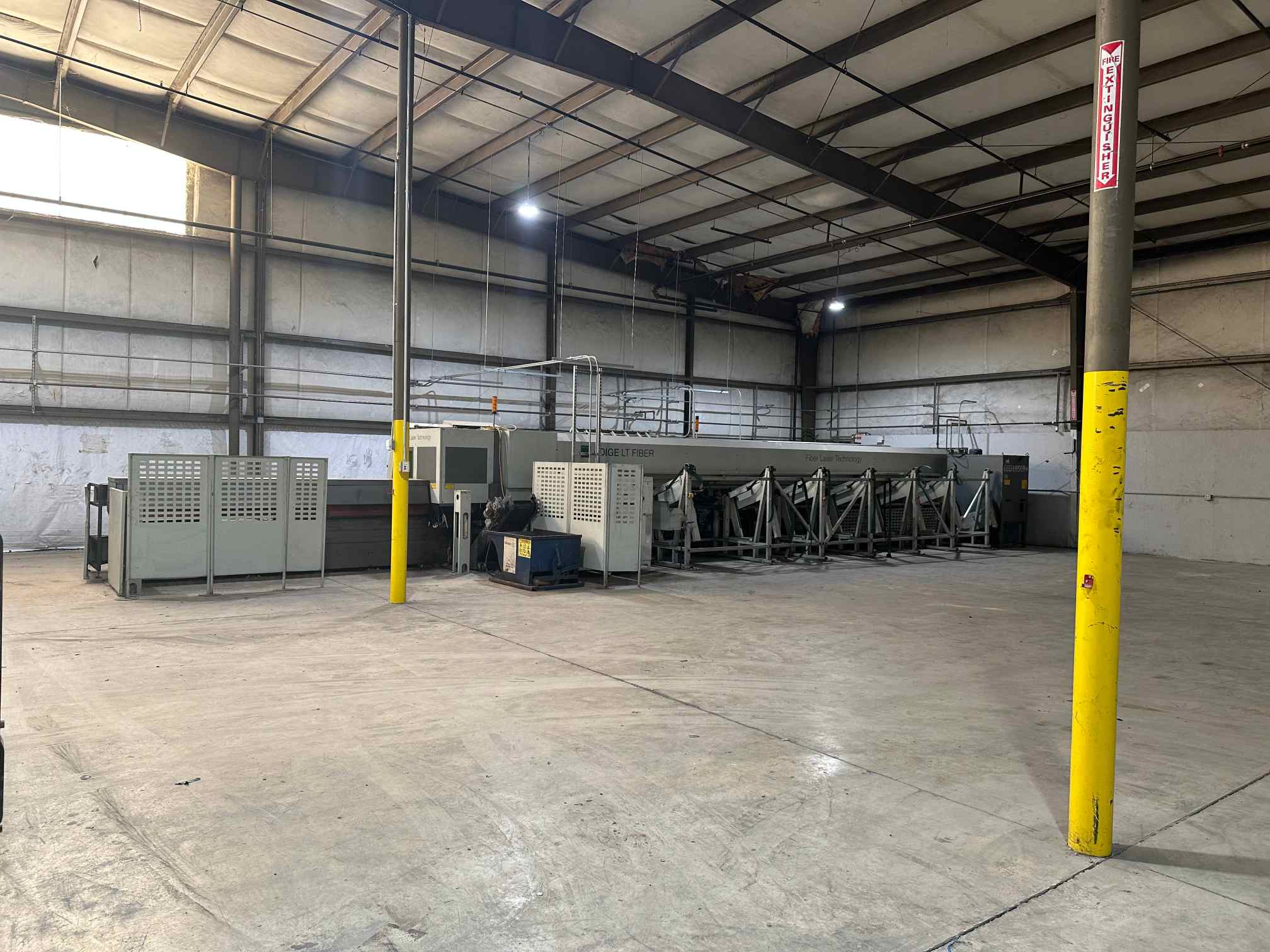 2000 Watt BLM LT Fiber Tube Laser