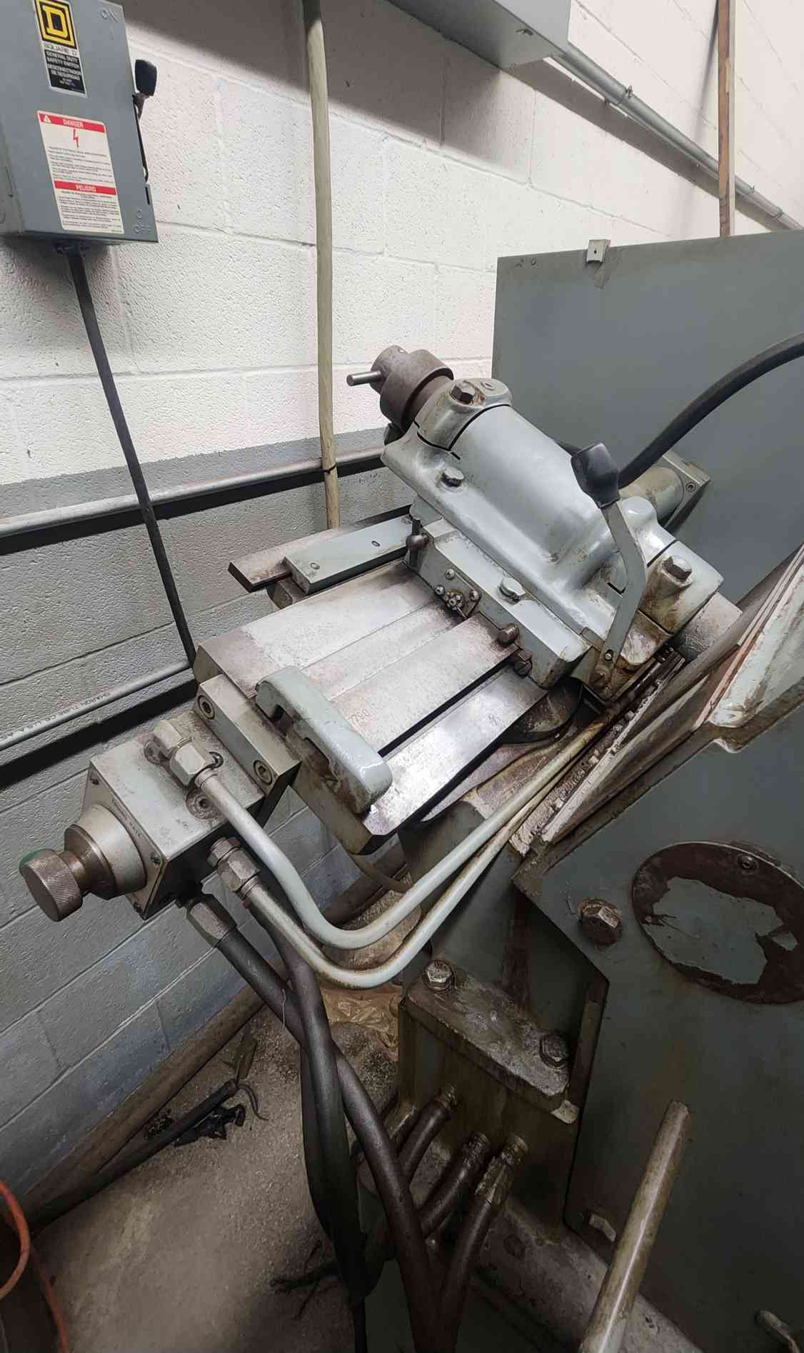 Cincinnati Cinco 15 Centerless Grinder