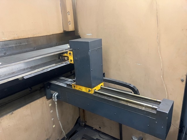 350 Ton x 12' Cincinnati 350 CBII Press Brake