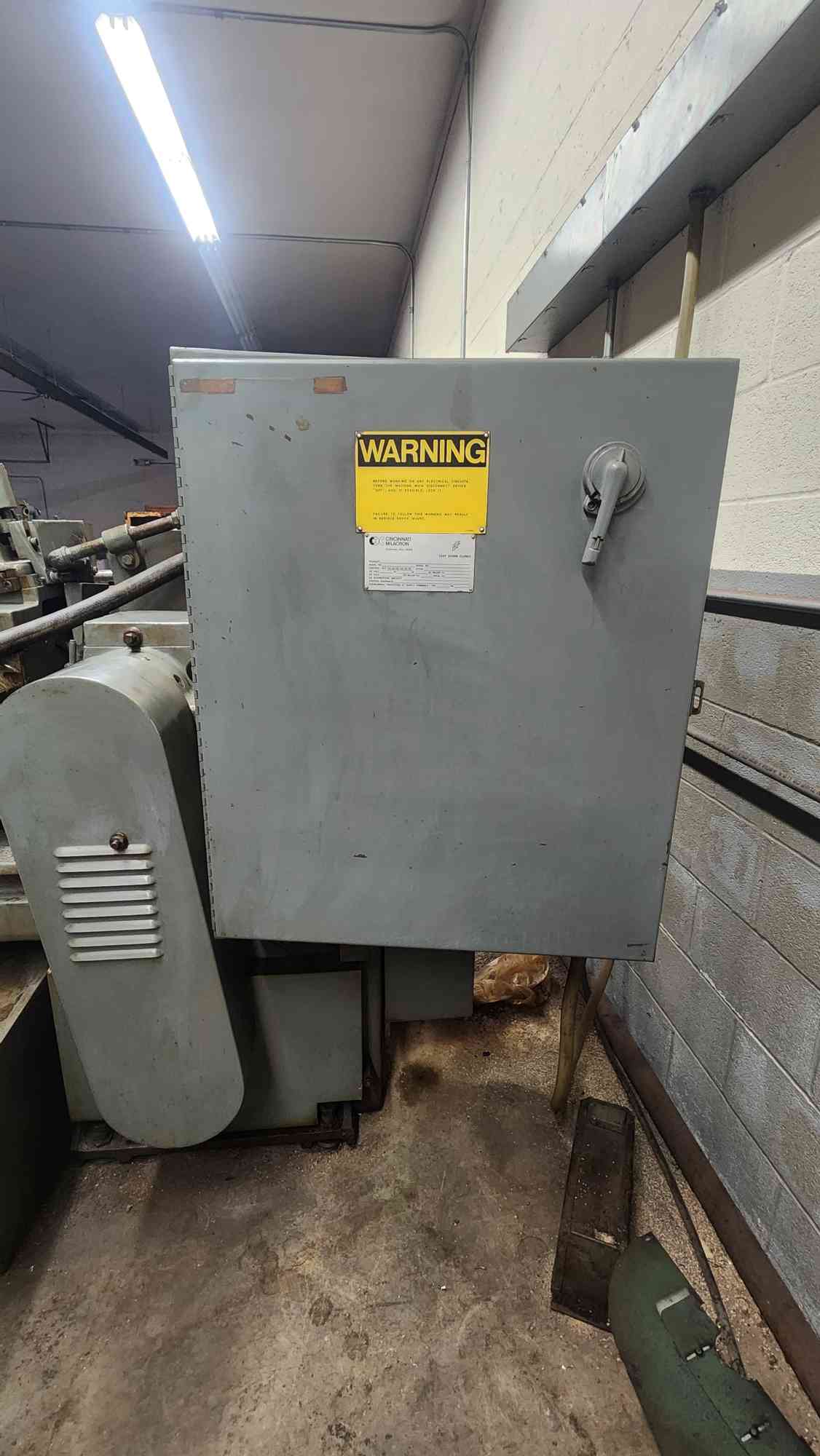 Cincinnati Cinco 15 Centerless Grinder