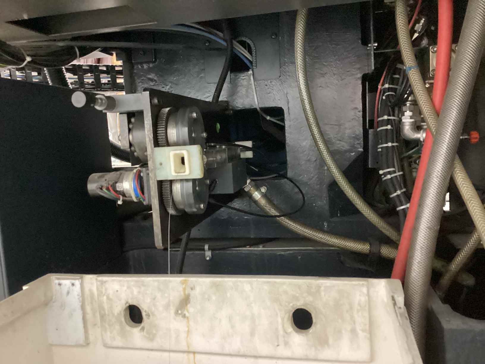 Makino DUO43 CNC Wire EDM