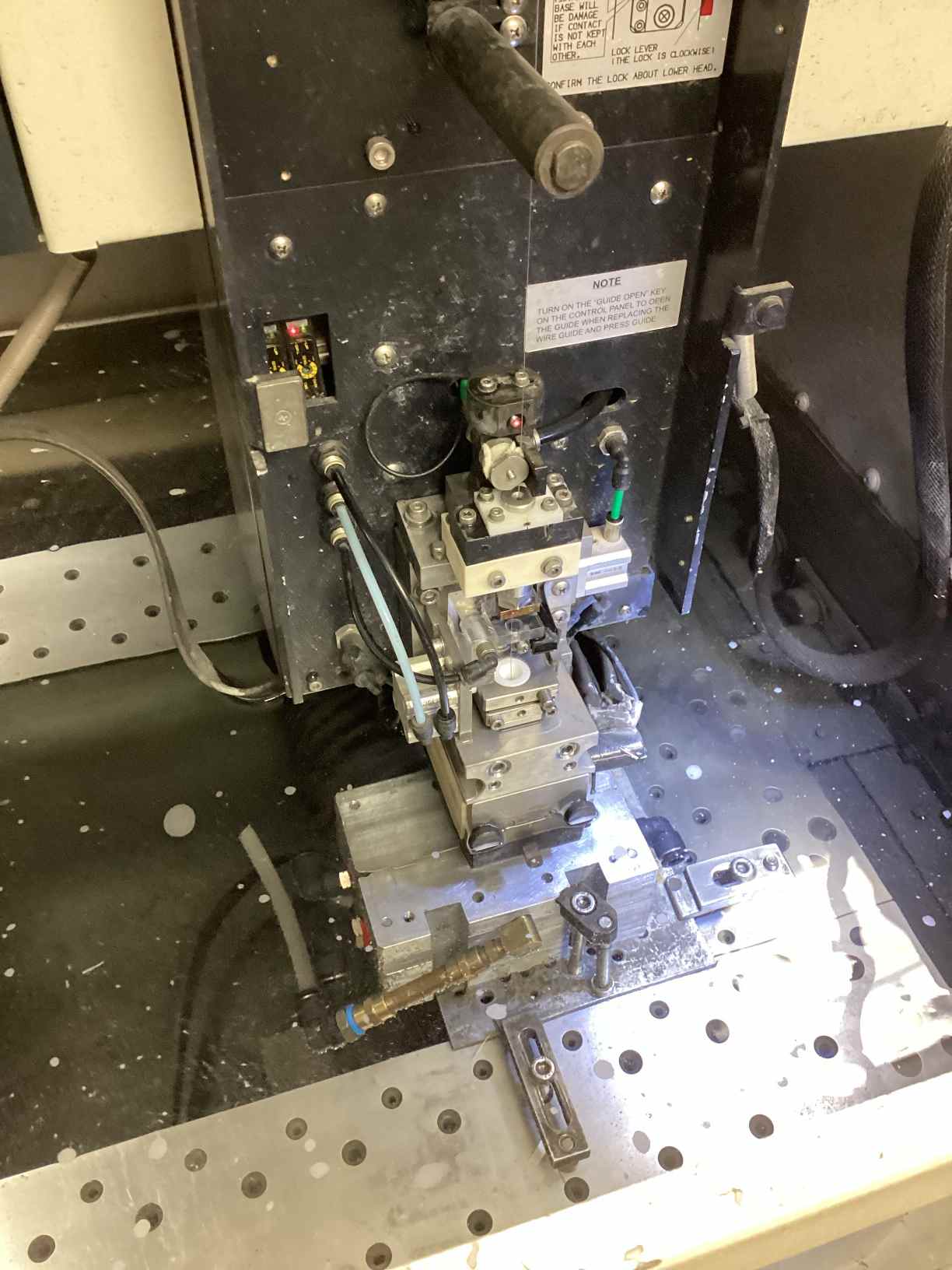 Makino DUO43 CNC Wire EDM