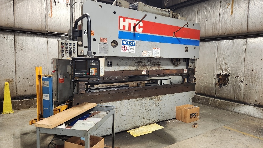 200 Ton x 12' HTC 20012-HS CNC Press Brake