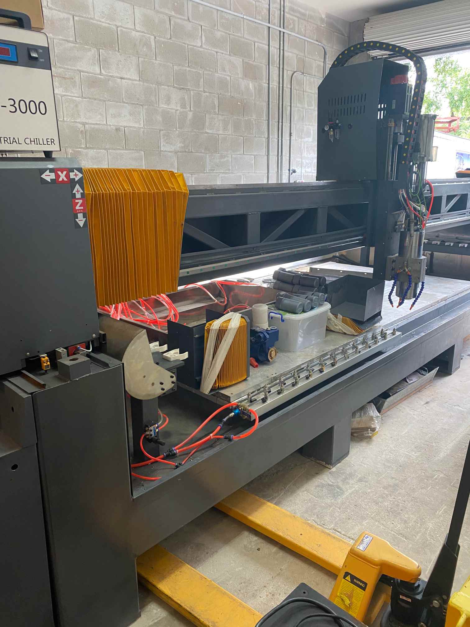 STS 3216 CNC Stone Cutting & Polishing Machine