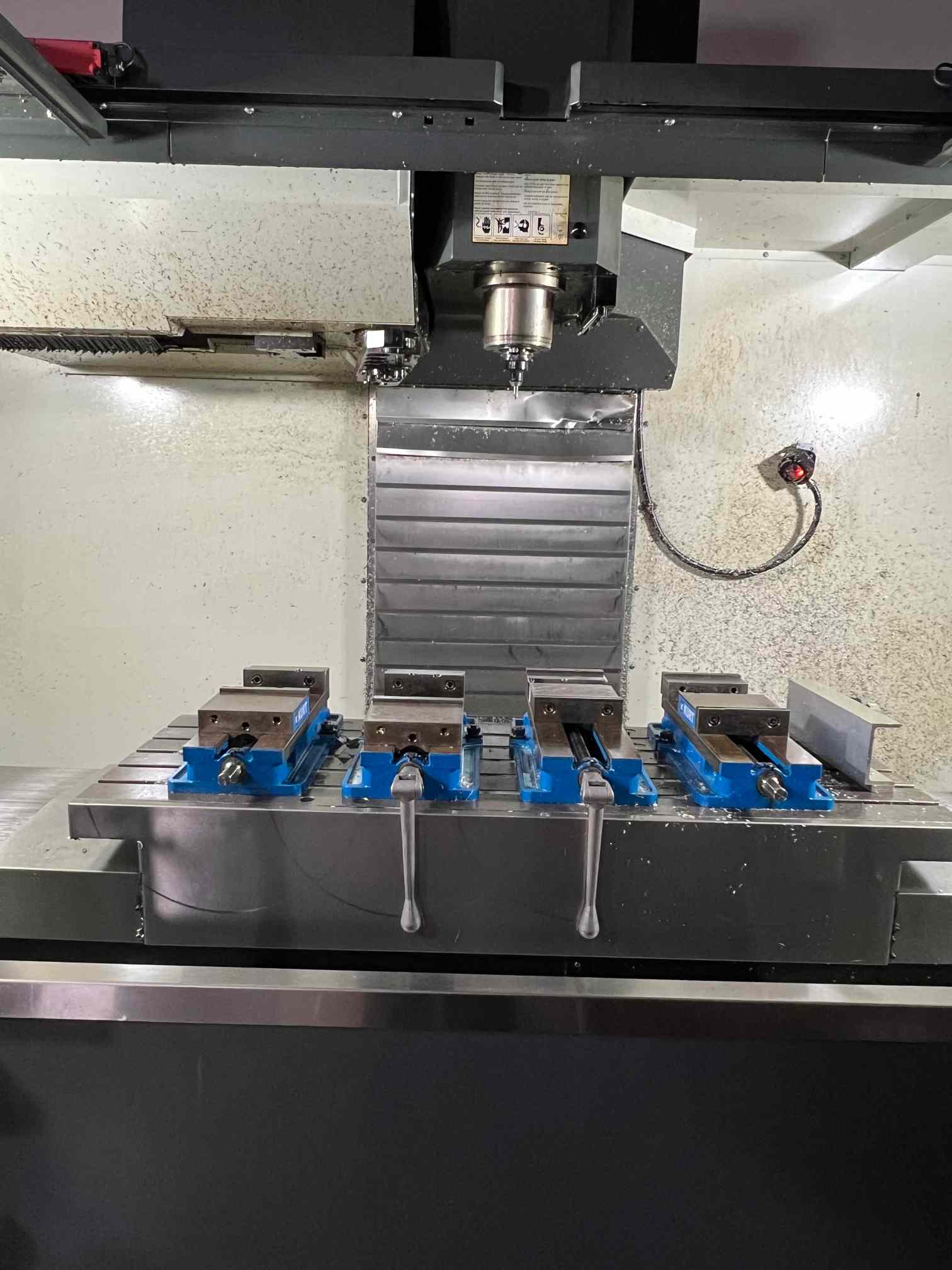 Haas VF-4SS VMC