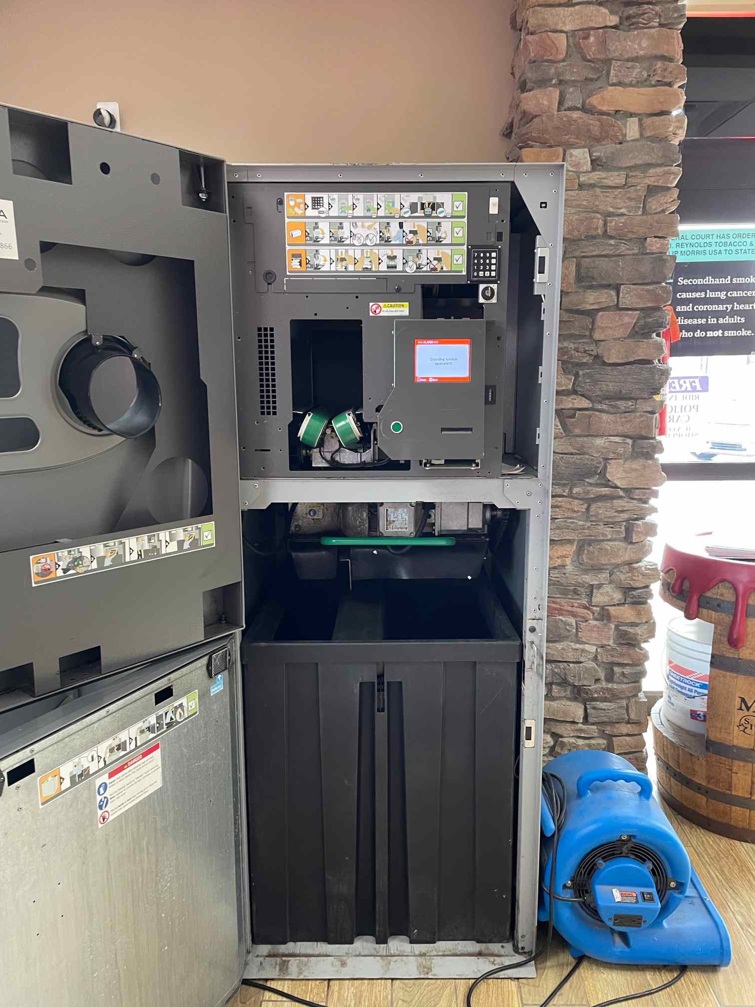 Tomra T-63 Tri-Sort Bottle Recycler