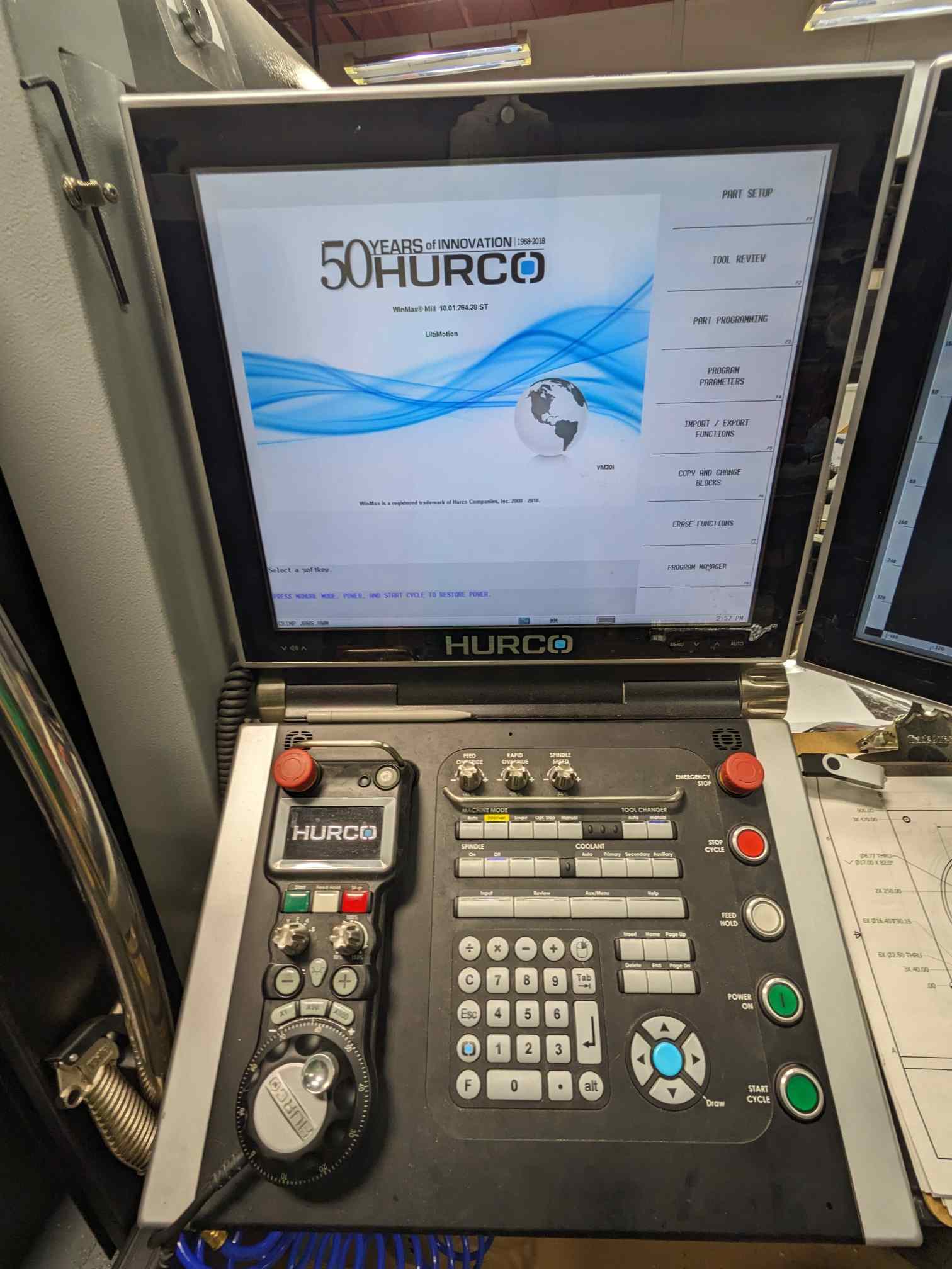 Hurco VM-30i Plus VMC