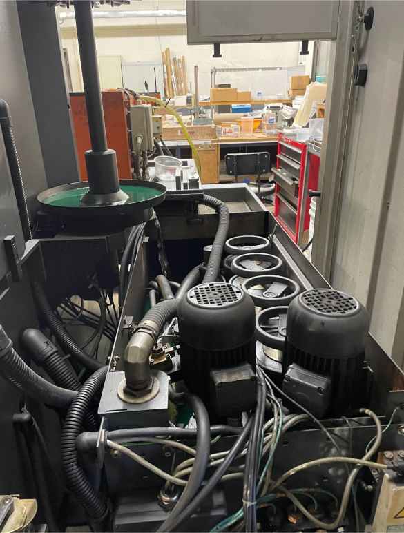 Charmilles Technologies Roboform 2000 EDM Sinker