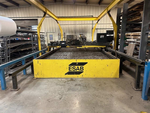 Esab Plasma Shadow 2-10 PC Plasma Cutter