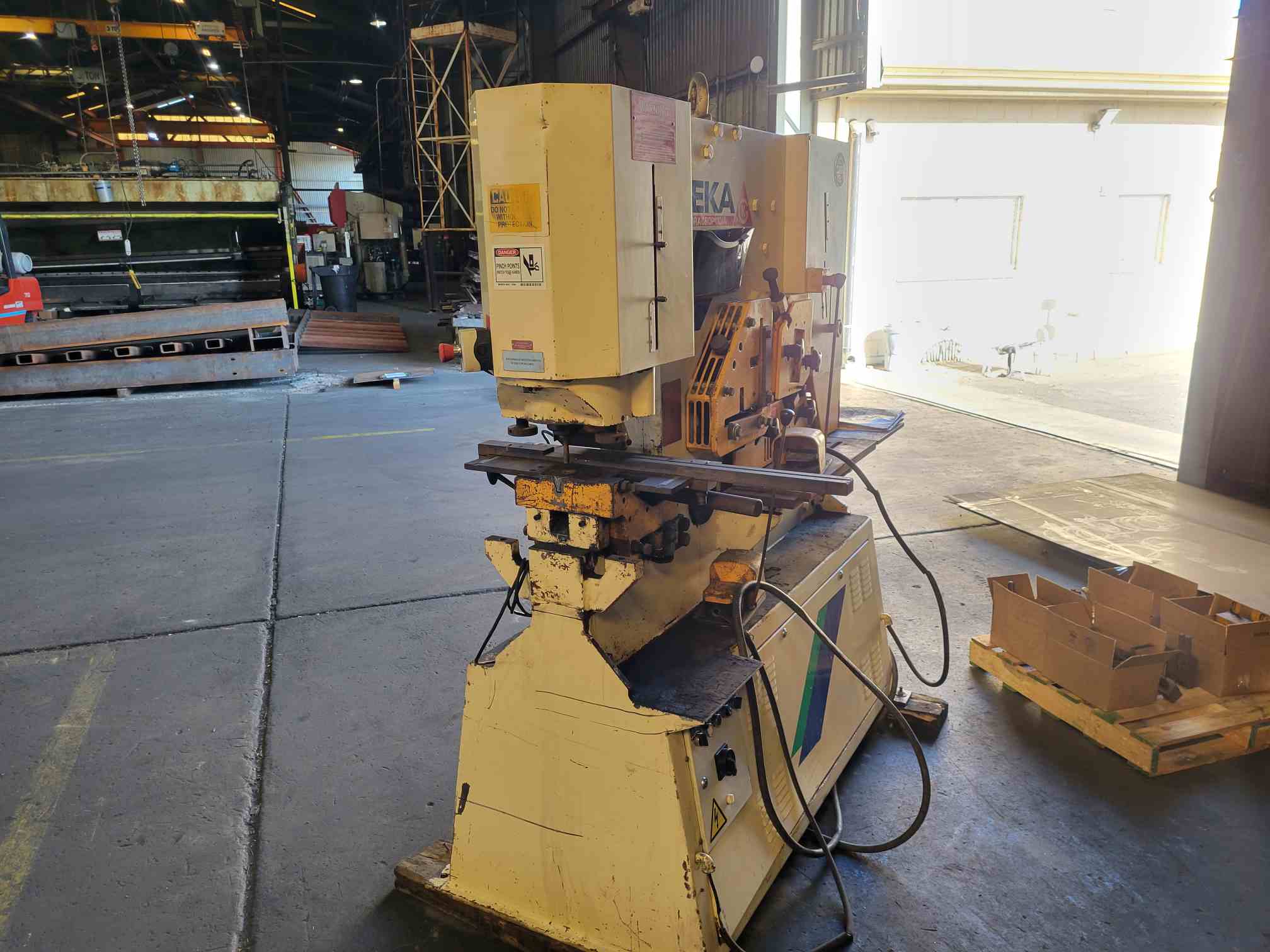 Geka Hydracrop 110 Ton Ironworker
