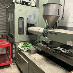 200 Ton 9 Oz Nissei TD200-36ASE Hydraulic Injection Molding Machine
