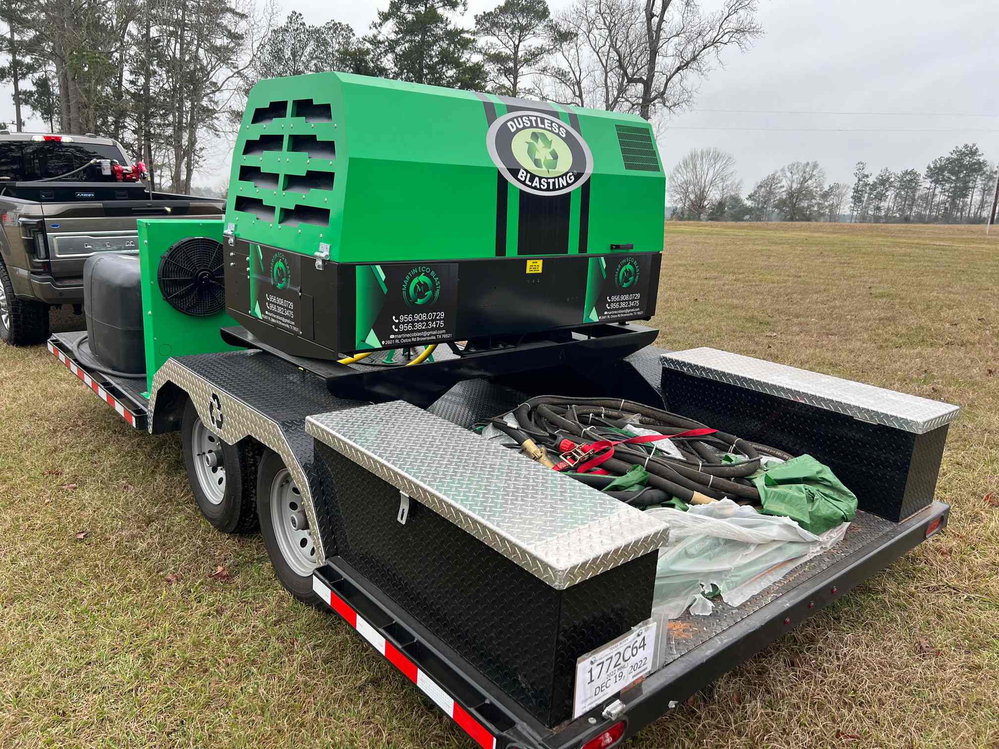 Mobile XL DB500 Mobile Dustless Blasting System