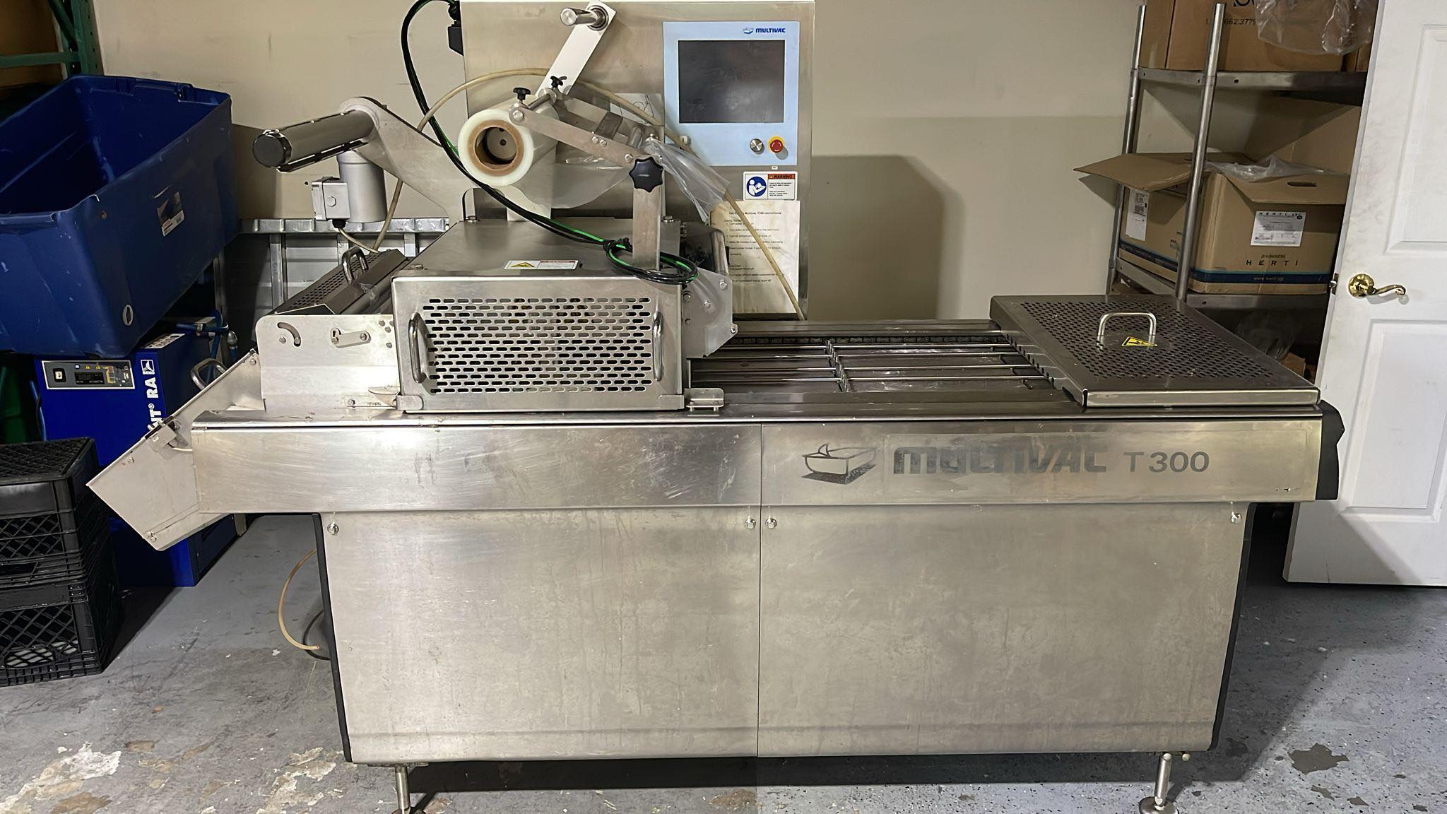 MULTIVAC T300 AUTOMATIC TRAYSEALER