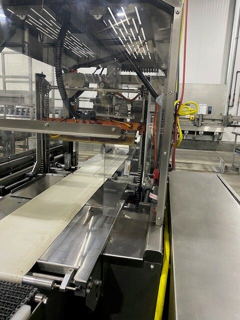 Aprac S18 Continuous Motion Top Seal Servo Wrapper