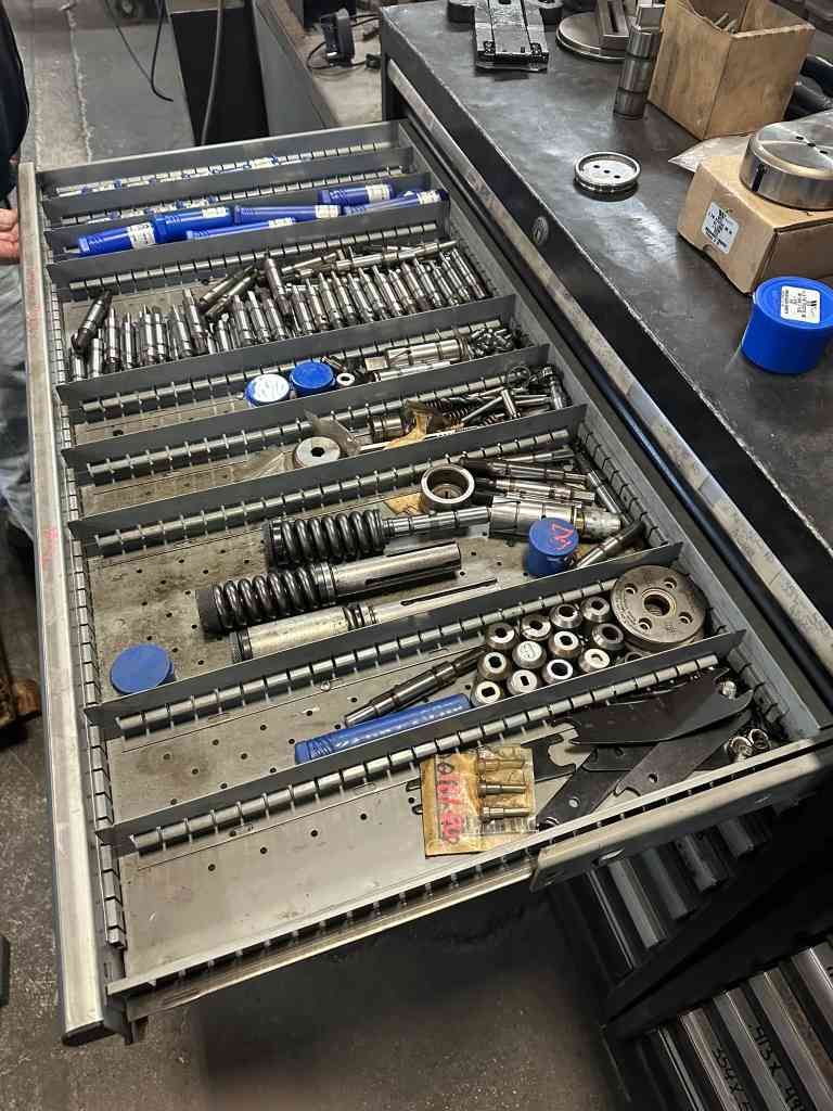 33 Ton Amada EMK-3612 MII Turret Punch