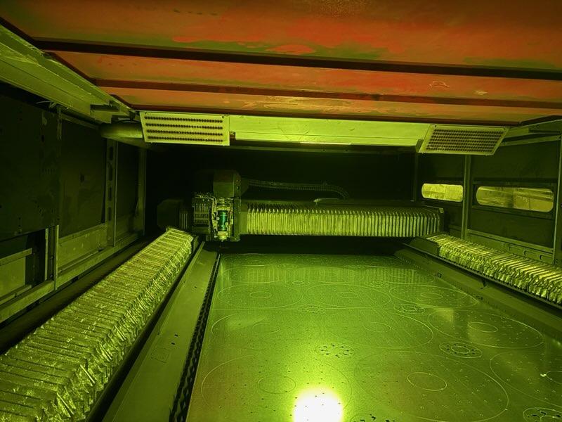 4000 Watt Amada FOL-3015-AJ Fiber Laser