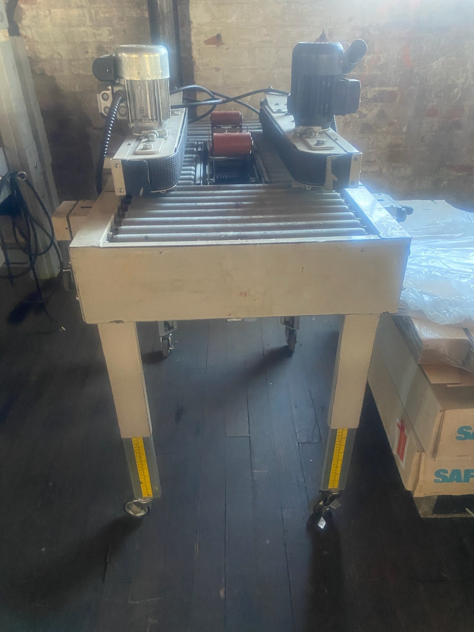 3M 12AB ADJ Case Sealer