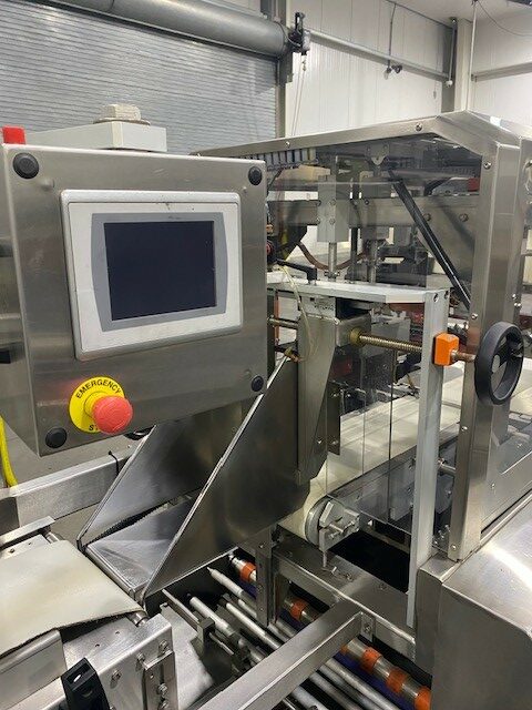 Aprac S18 Continuous Motion Top Seal Servo Wrapper