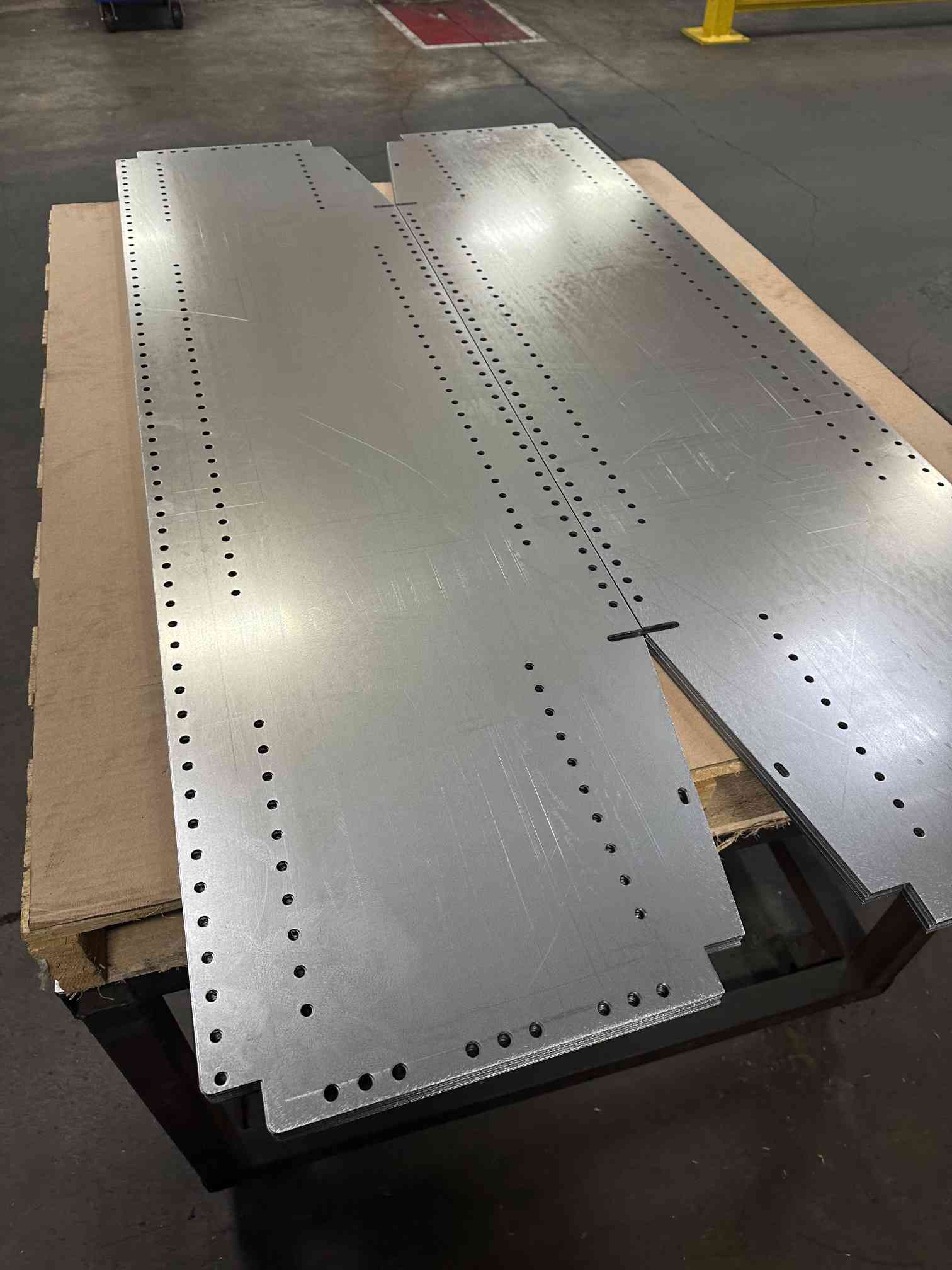 33 Ton Amada EMK-3612 MII Turret Punch