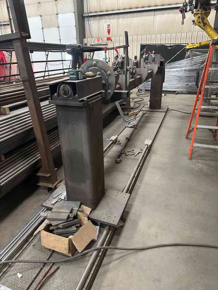 Overhead Gantry Robotic Welder, Fanuc M-16iB 20T, Lincoln Power Wave 455M