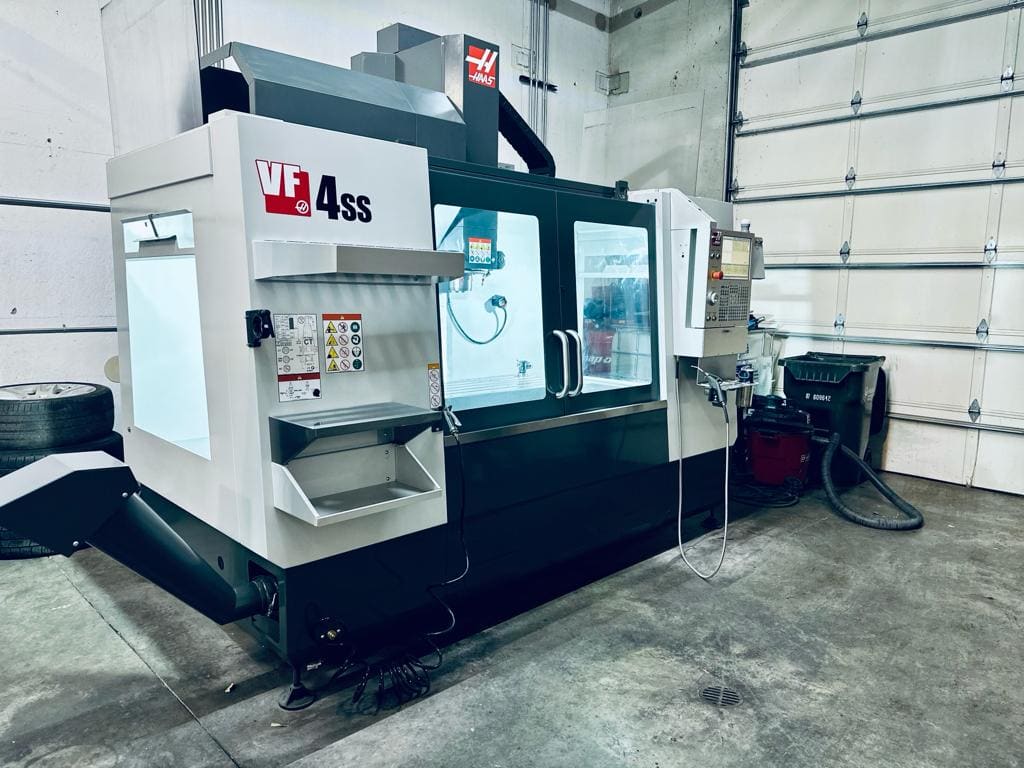 Haas VF-4SS VMC