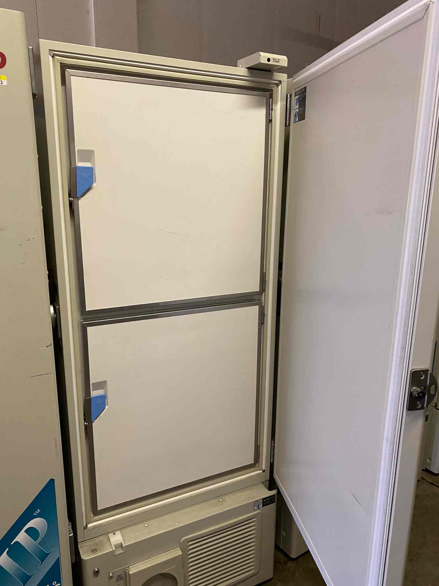 Sanyo MDF-U52VA Ultra-Low Temperature Freezer