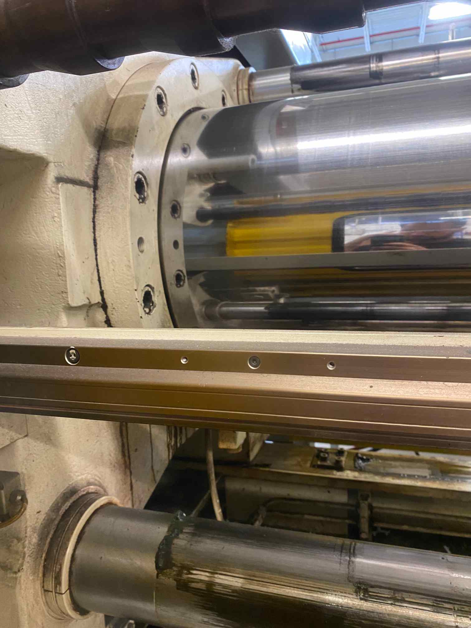 310 Ton Toshiba ISGS310S10-19AT Injection Molding Machine