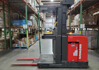 2020 raymond electric stock order picker truck model 530-opc30tt 3000 lb capacity-