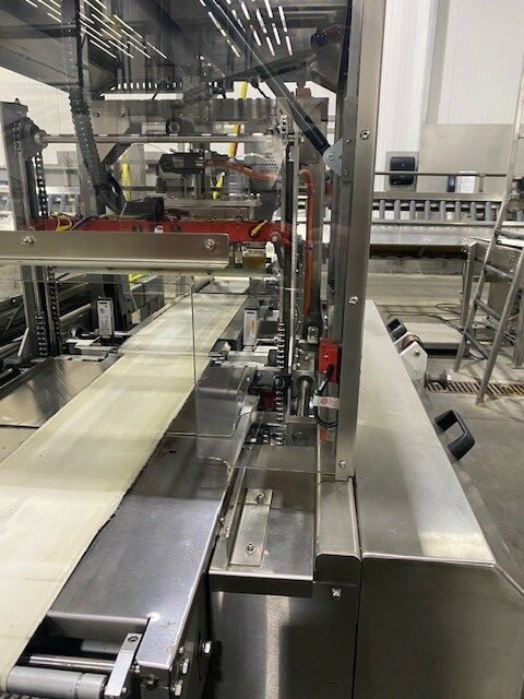 Aprac S18 Continuous Motion Top Seal Servo Wrapper
