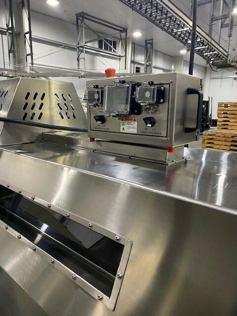 Aprac S18 Continuous Motion Top Seal Servo Wrapper