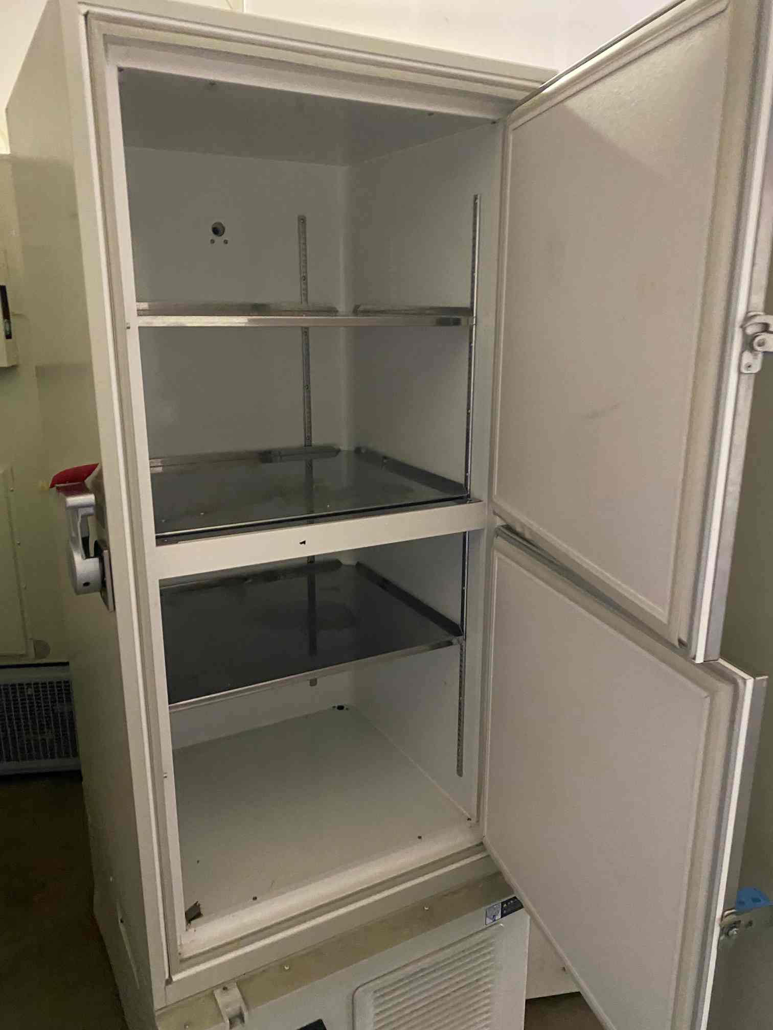 Sanyo MDF-U53VC Ultra-Low Temperature Freezer