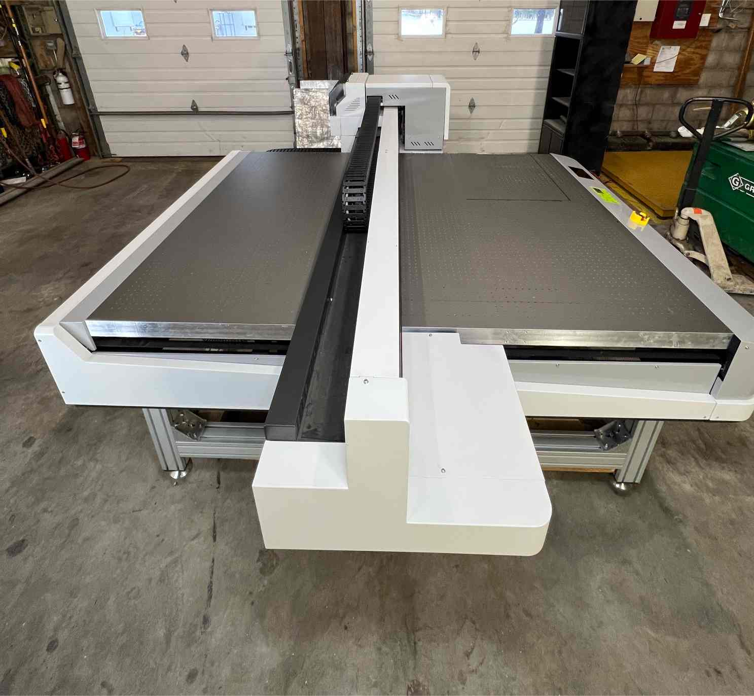 55'' x 50'' Xante X55 UV Flatbed Printer