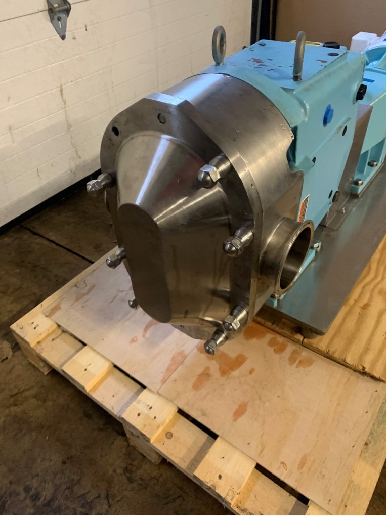10 HP Waukesha 220-U2 Motor