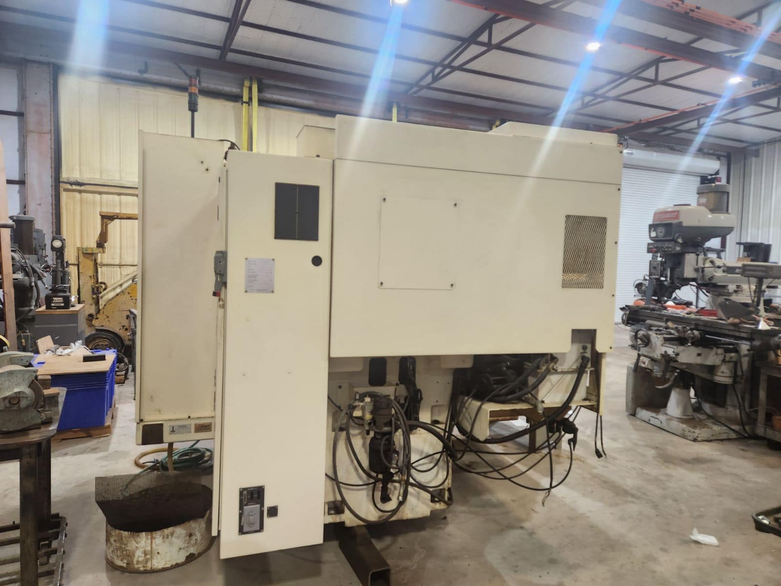 Okuma MC-V4020 VMC