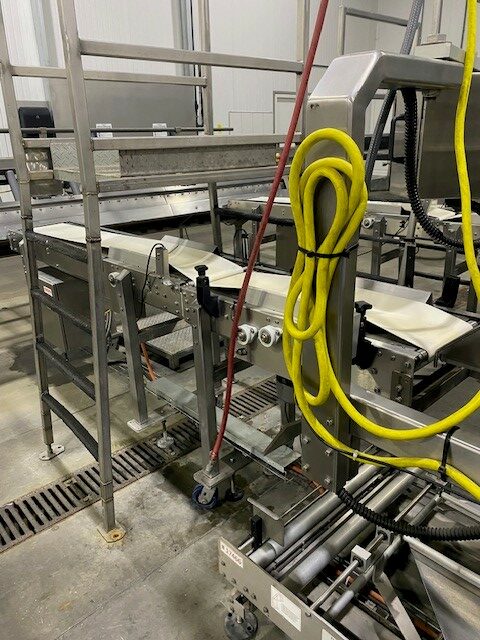 Aprac S18 Continuous Motion Top Seal Servo Wrapper