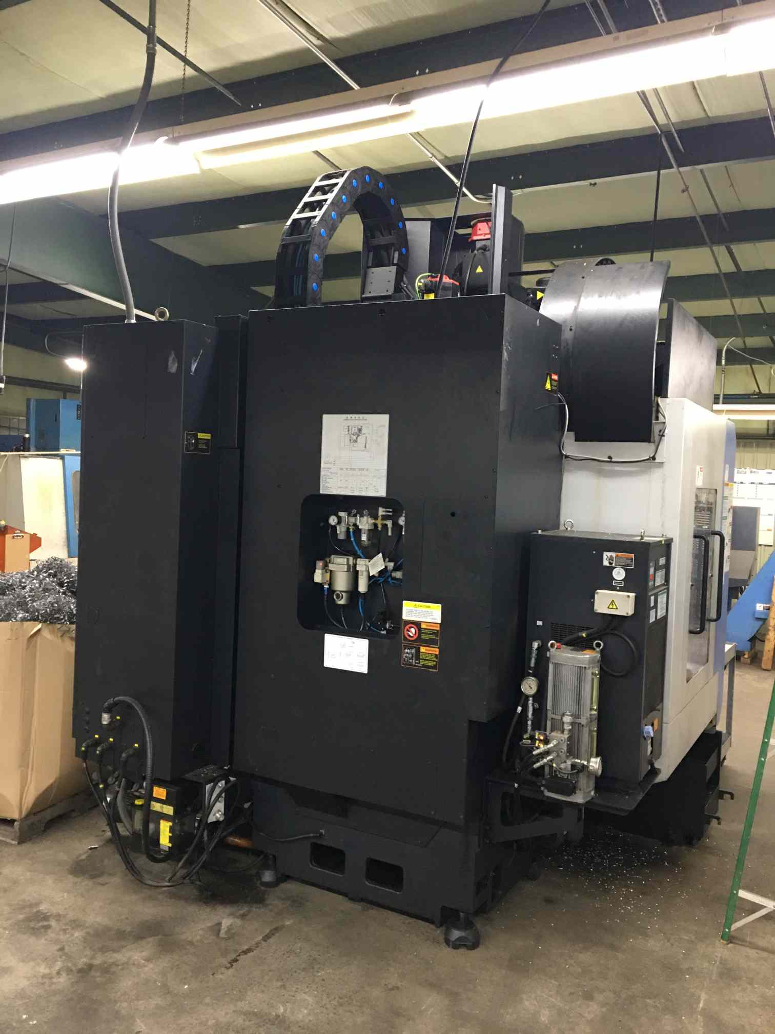 Doosan DNM200/5AX VMC