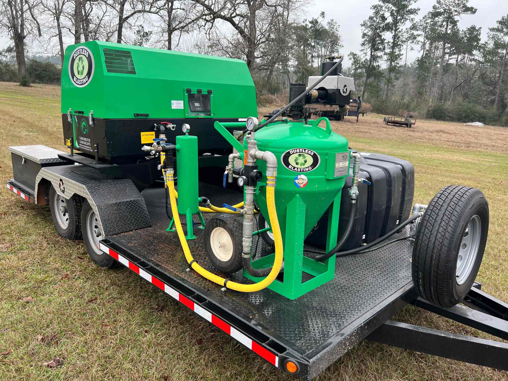 Mobile XL DB500 Mobile Dustless Blasting System