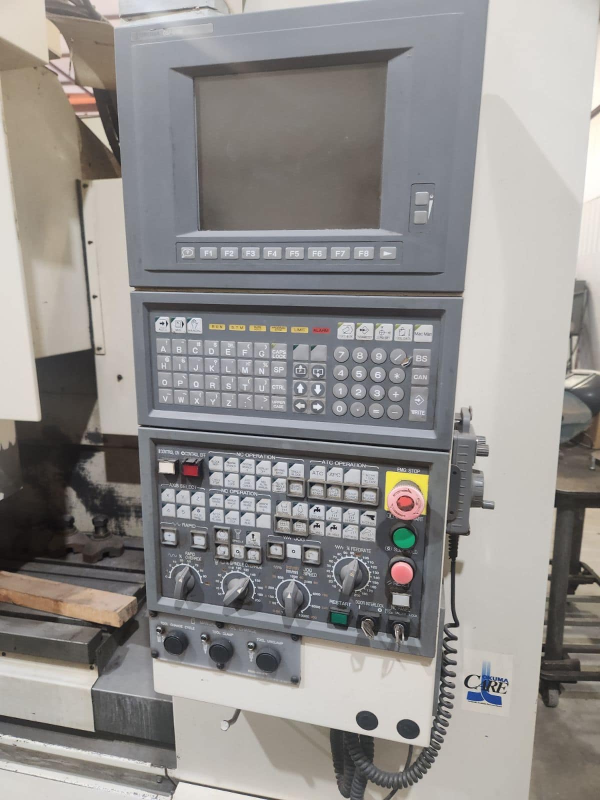 Okuma MC-V4020 VMC